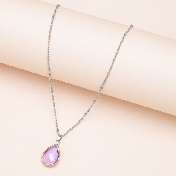 💖  Silvertone Teardrop Faceted Birthstone Pendant Necklace - Picture 7 of 11